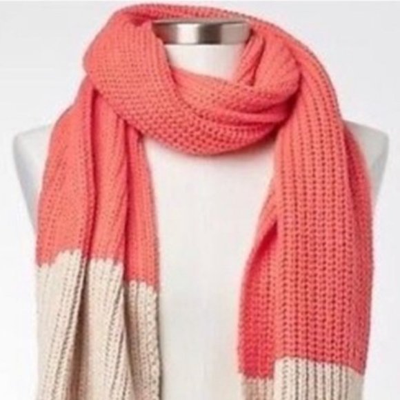 ✨Last Call✨ GAP Colorblock Rib Scarf - Picture 3 of 3